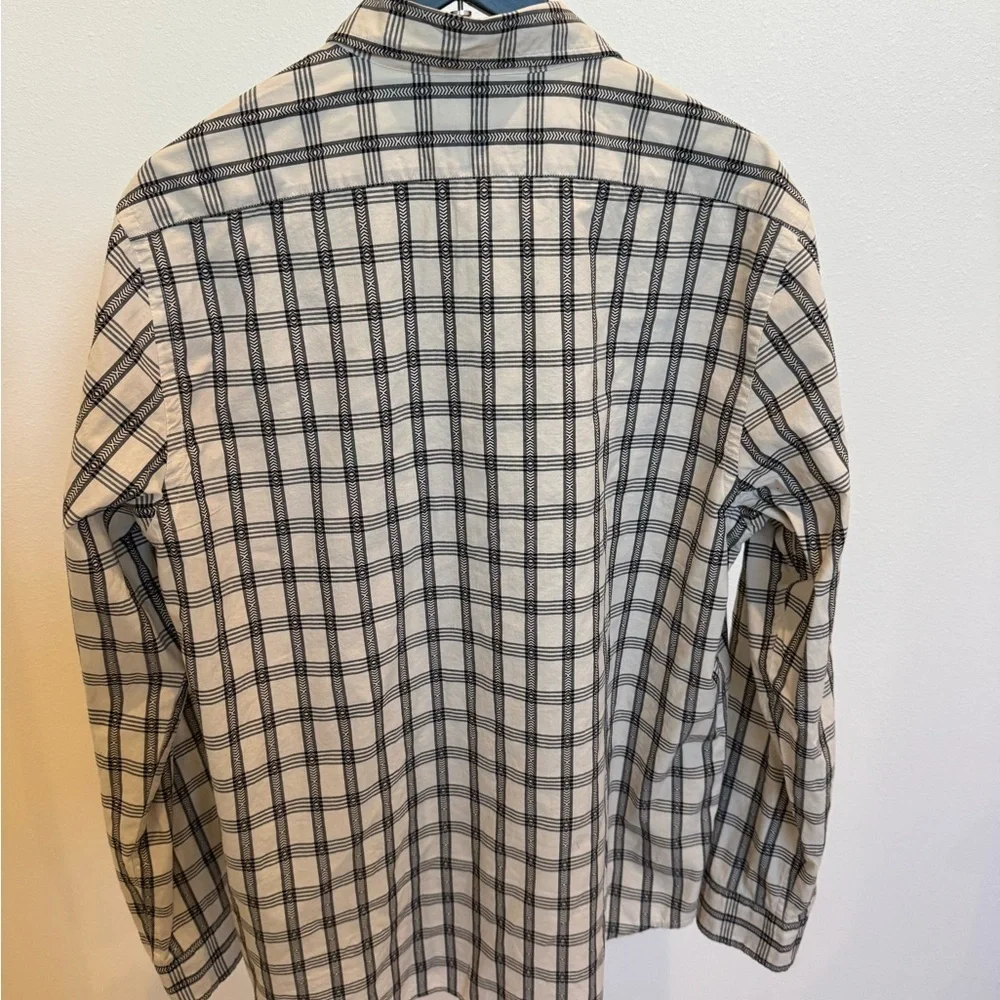 Banana Republic Men's Gray and White Checkered Shirt